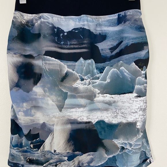 Marccain sport skirt glacier print size S - Picture 4 of 10
